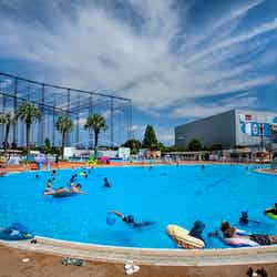 プールWAI全景/画像提供:よみうりランド