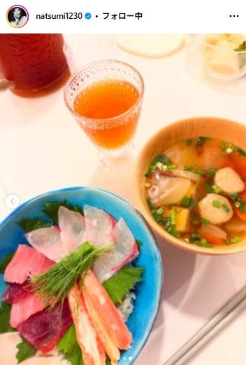 小川菜摘Instagramより