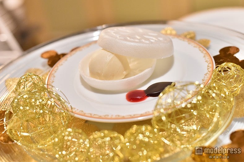 “アナとエルサのフローズンファンタジー”ブッフェ