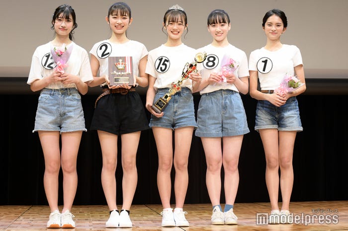 牧野美優さん、前川莉珠さん、中島瑠菜さん、安達木乃さん、藤井美幸さん (C)モデルプレス