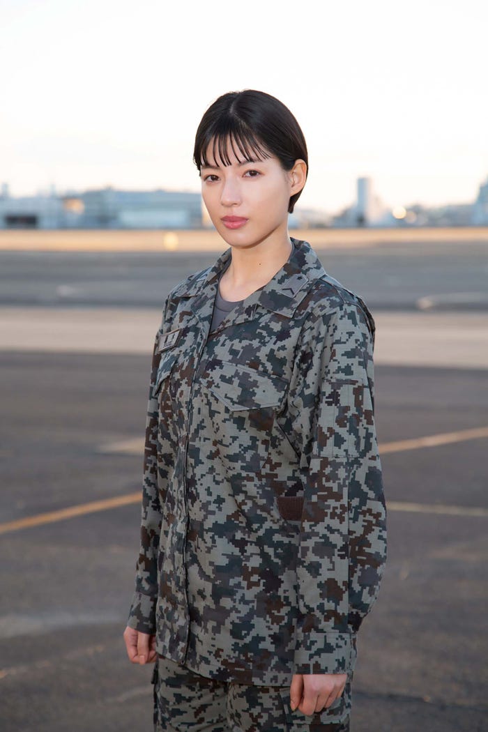 石井杏奈(C)テレビ朝日