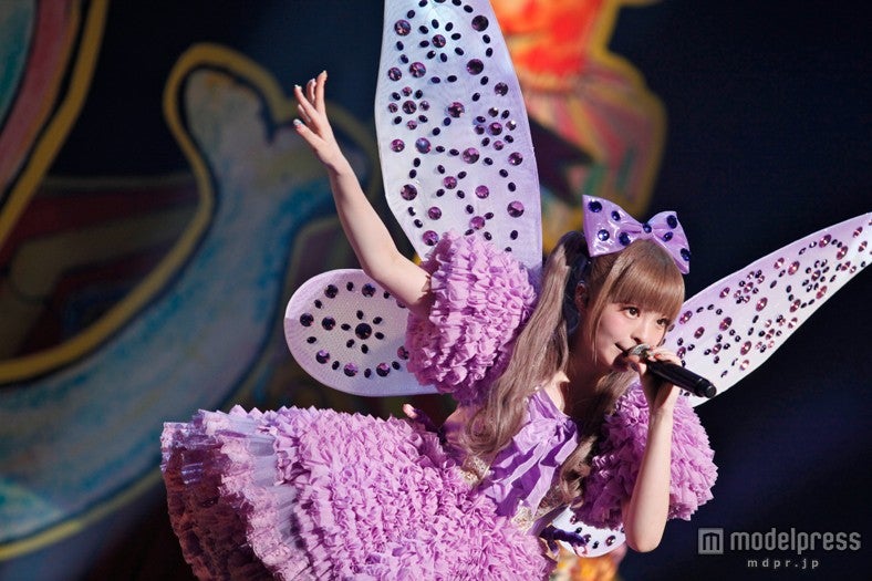 2012年11月日本武道館ライブ着用衣装