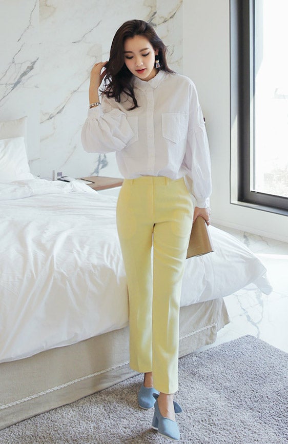 クロップドスリムフィットスラックス・全3色「DHOLIC」6,253円（税込）／画像提供：DHOLIC