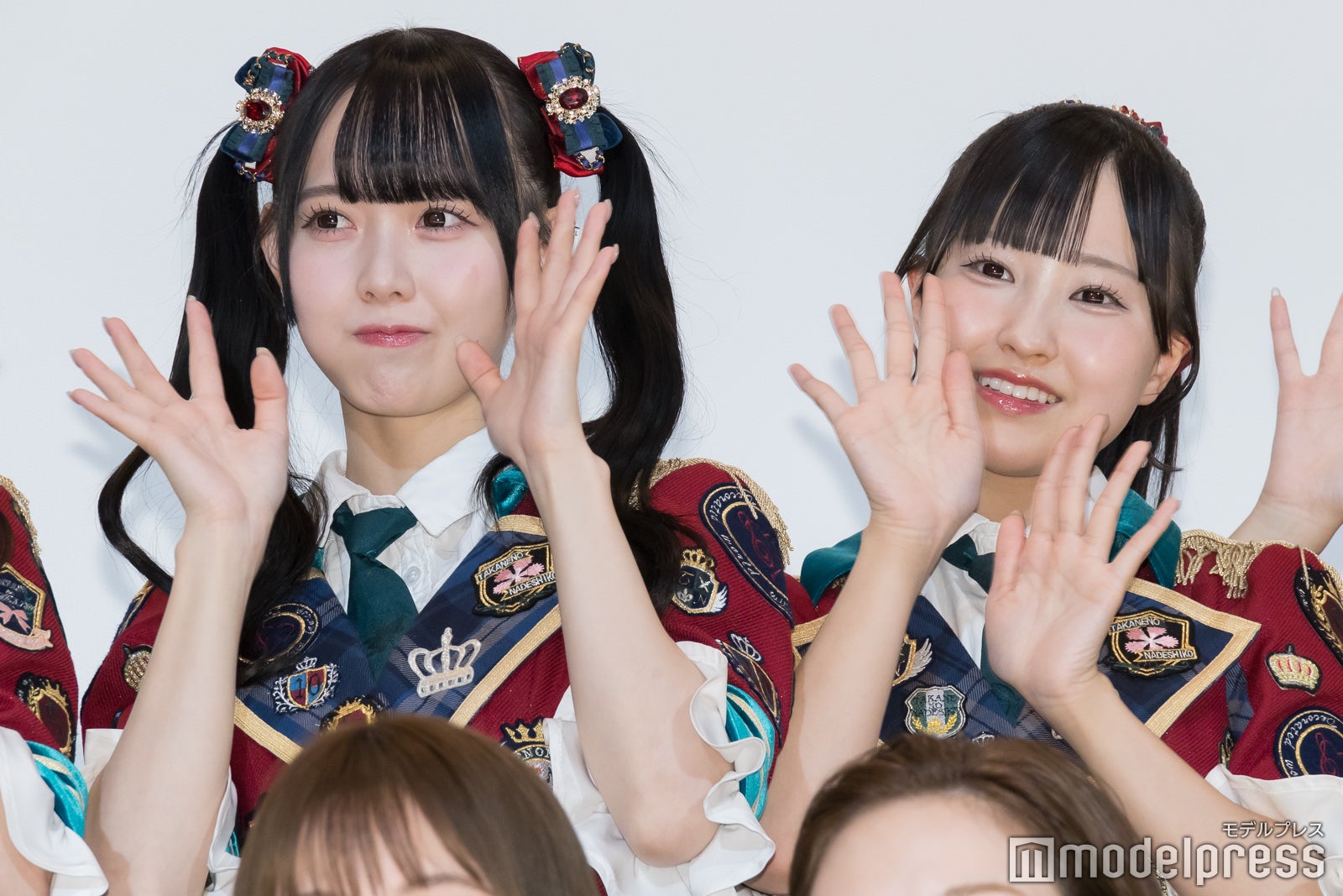 松本ももな、東山恵里沙（C）モデルプレス