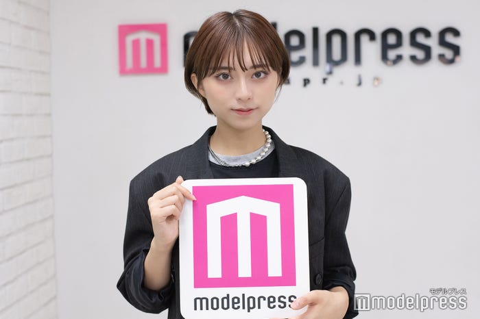 小西莉々栞さん(C)モデルプレス