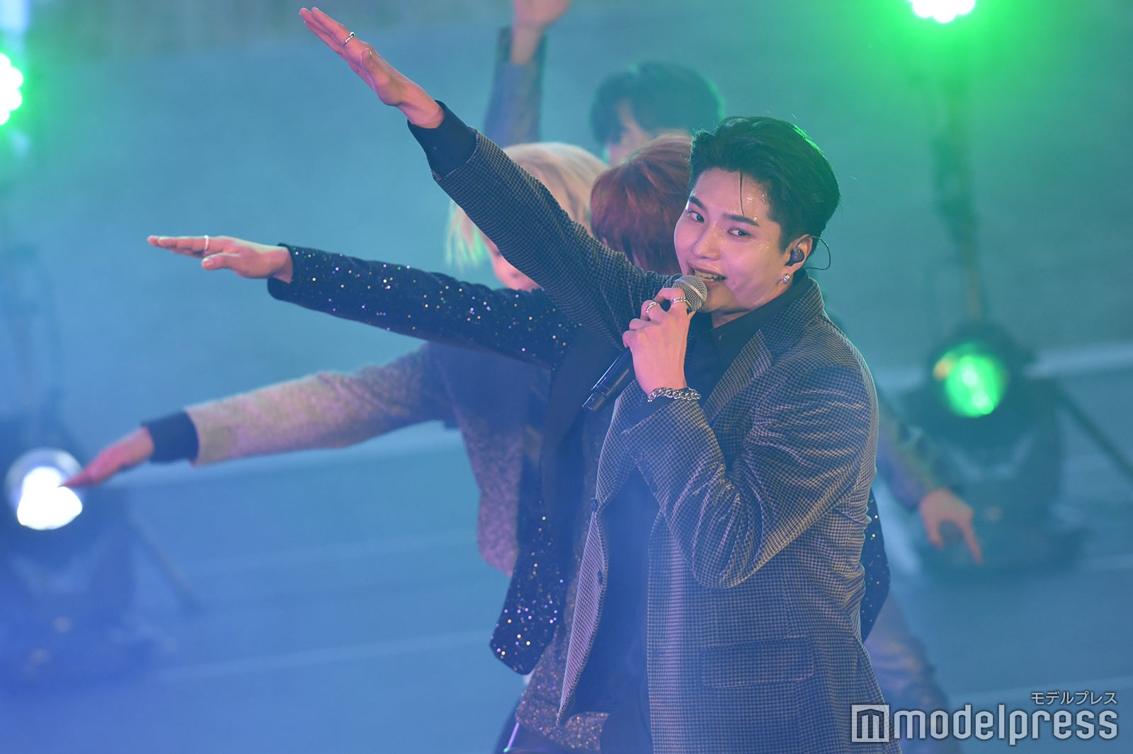 OWV （C）モデルプレス