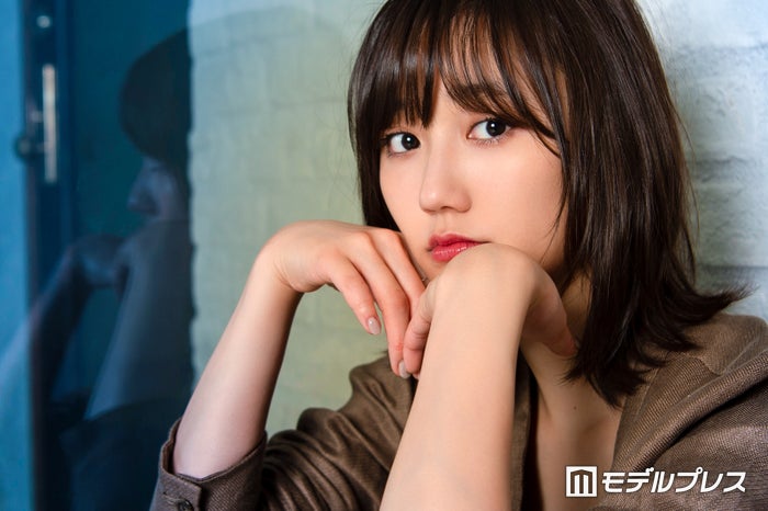 モデル・鈴木友菜、2月に結婚していたと発表 左手薬指の指輪も披露