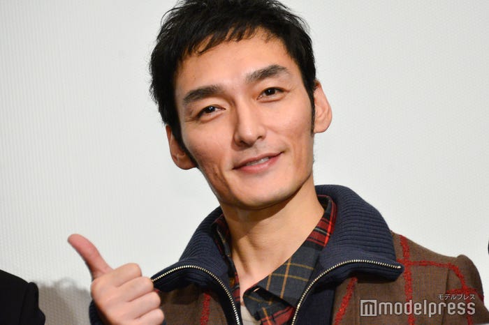 草なぎ剛 (C)モデルプレス