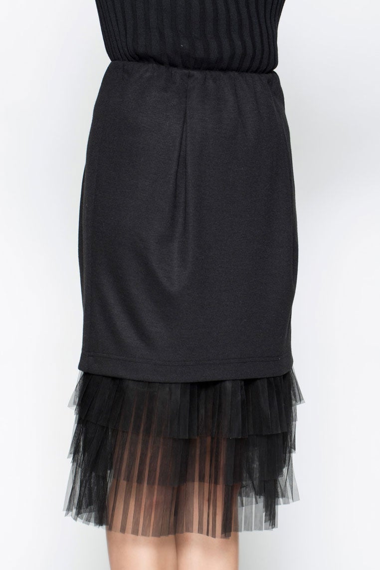 チュールドッキングスカート「DEPARTMENT」2,490円（税込）