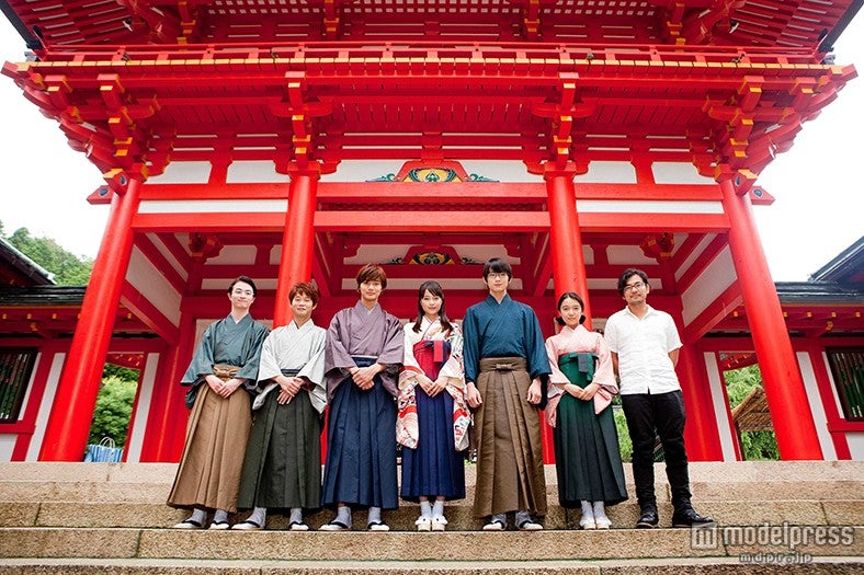 広瀬すず、人生初ロングヘアで袴姿を披露「お姉ちゃんに似てる」