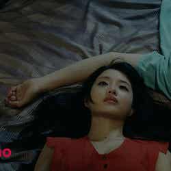 NTTドコモ「dヒッツ」新CM3部作「涙」編