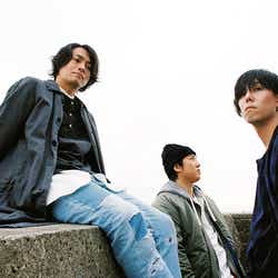 モデルプレス - RADWIMPS、初の紅白で「君の名は。」主題歌を堂々披露「喜びでいっぱい」<紅白本番>