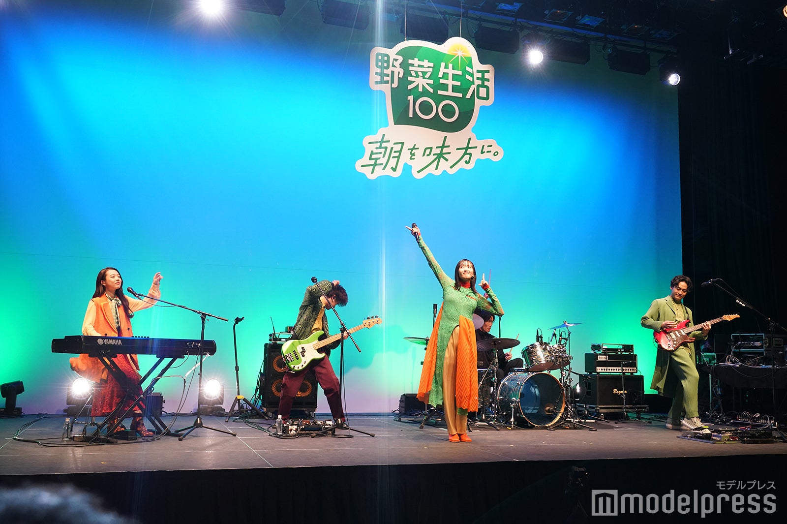 ワンコーラス初披露した緑黄色社会（C）モデルプレス