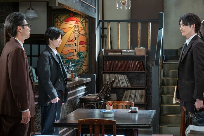 戸塚純貴、土居志央梨、岡田将生「虎に翼」第122話(C)NHK