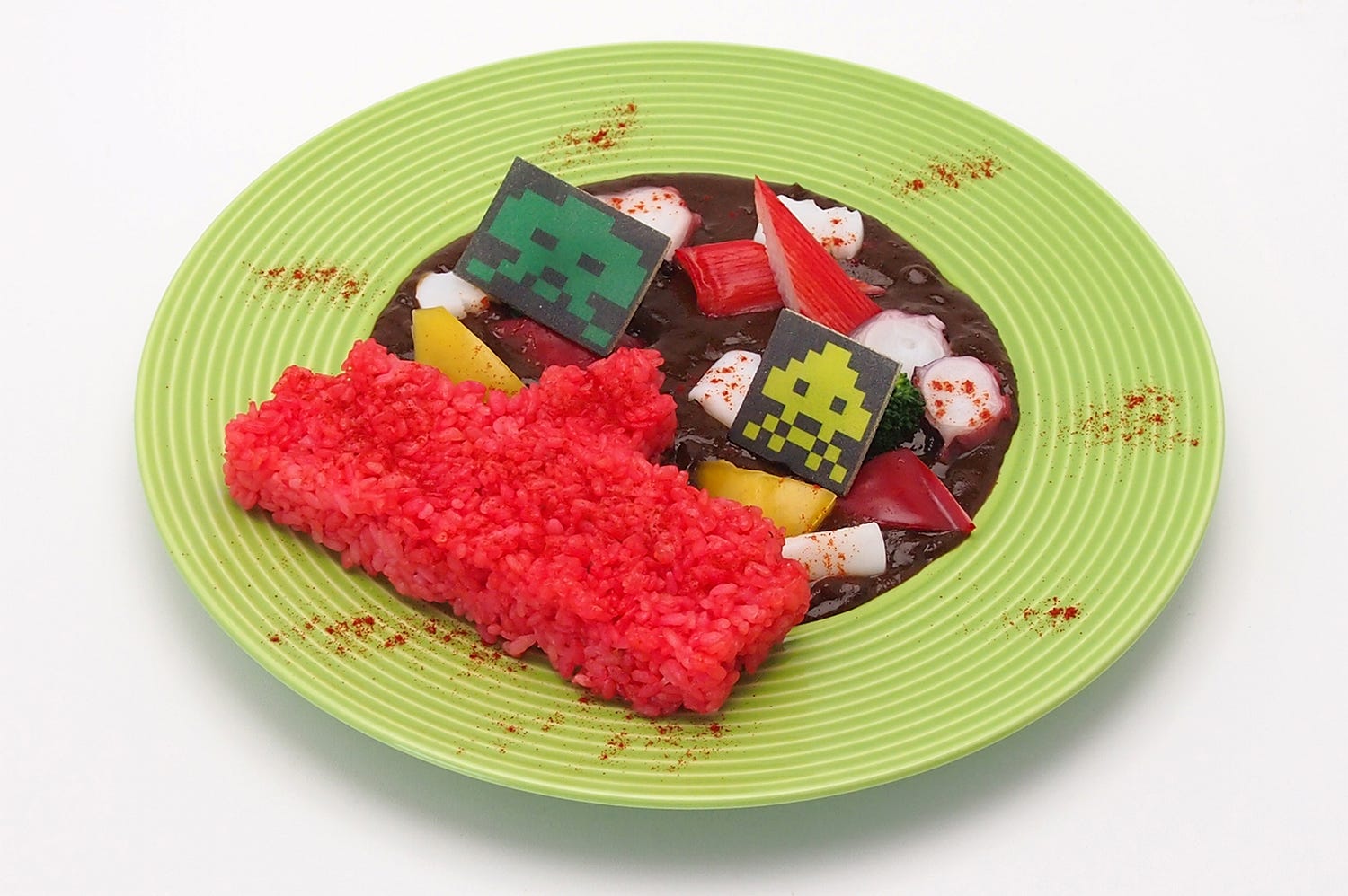 六本木「スペースインベーダー展」コラボカフェ&追加アトラクション決定