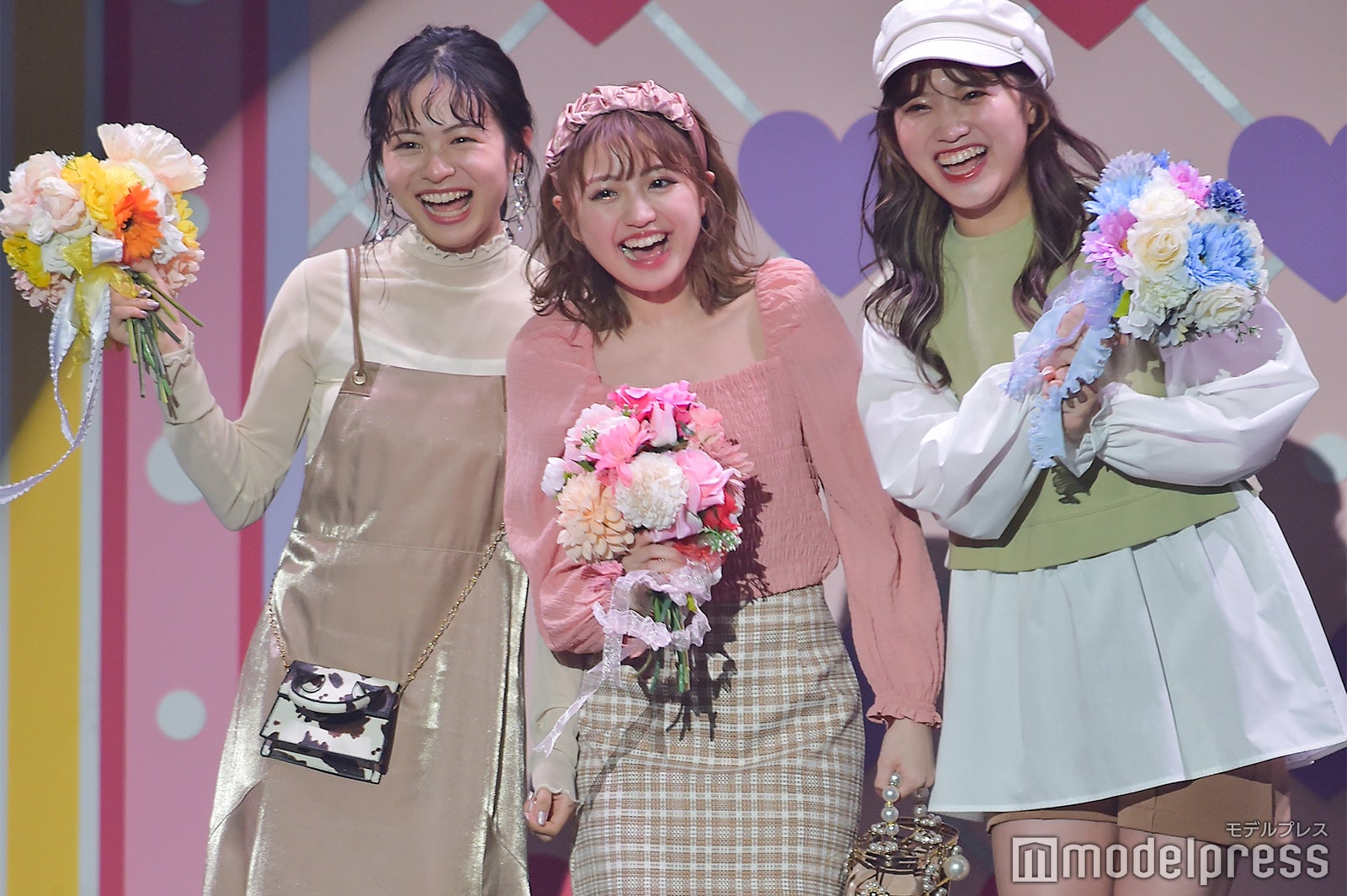 古田愛理（あいりる）、香音（のんのん）、莉子（リコリコ）（C）モデルプレス