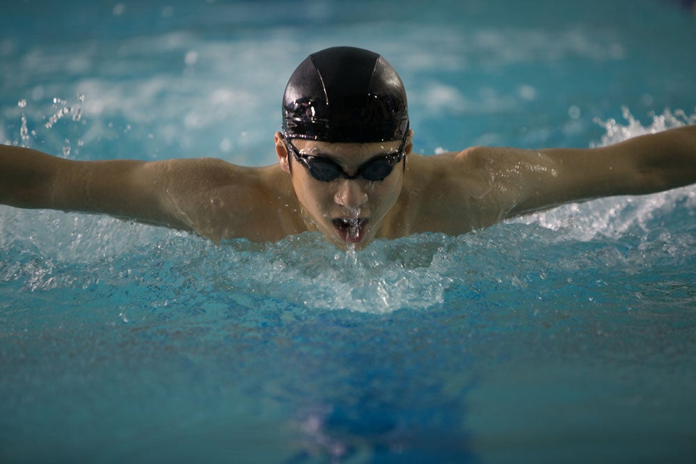 ドラマ「男水！」第1話より（C）男水！製作委員会