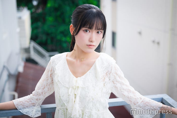 望月こはなさん(C)モデルプレス