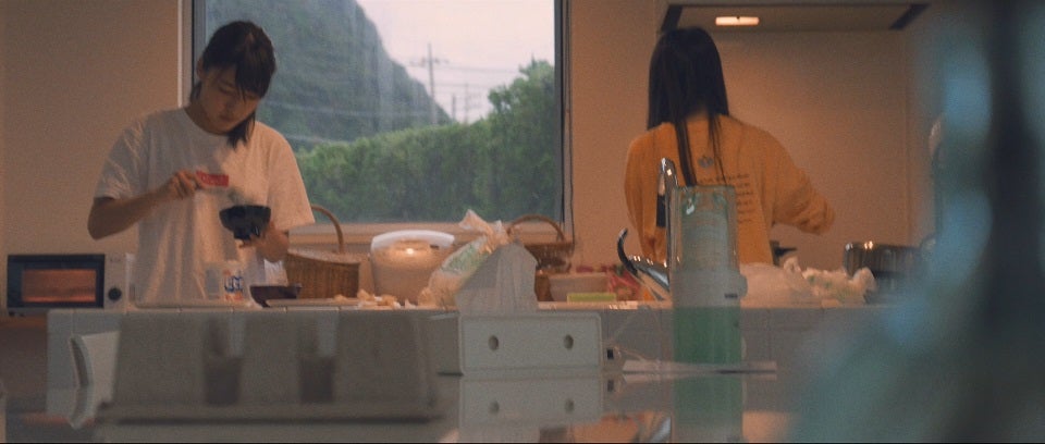 J☆Dee’Z「ひとひらの涙」MVより