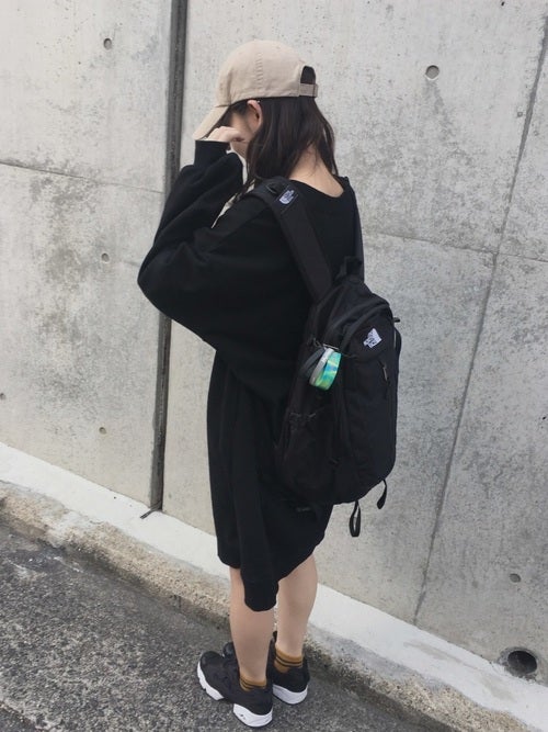 レディースのノースフェイスを使ったリュックコーデ 大人女子の着こなしテク モデルプレス レディースのノースフェイスを使ったリュックコーデ 大人女子の着こなしテク モデルプレス