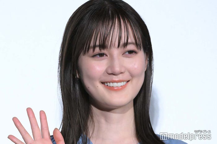 生田絵梨花(C)モデルプレス