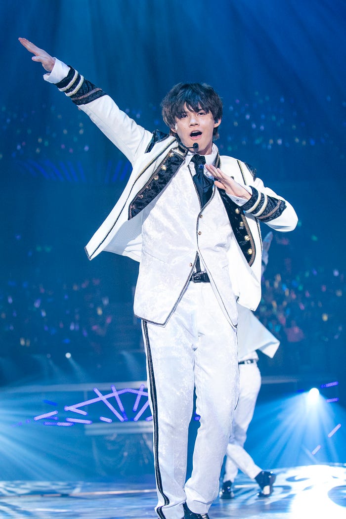 カイ/撮影:米山三郎、冨田望、西村廣起、山下陽子