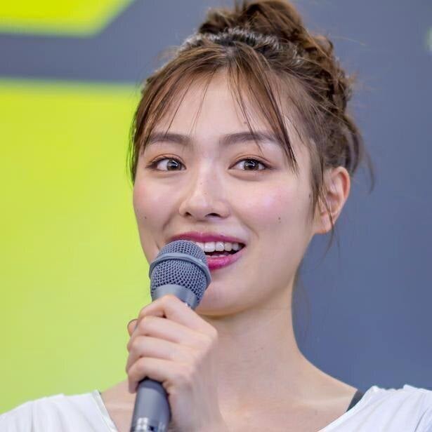 内田理央 美ヒップ あらわ 頬ぷっくりな大胆水着カットに悶絶 魅力的すぎ 大優勝です モデルプレス 内田理央 美ヒップ あらわ 頬ぷっくりな大胆水着カットに悶絶 魅力的すぎ 大優勝です モデルプレス