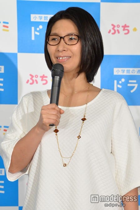 くわばたりえ(C)モデルプレス