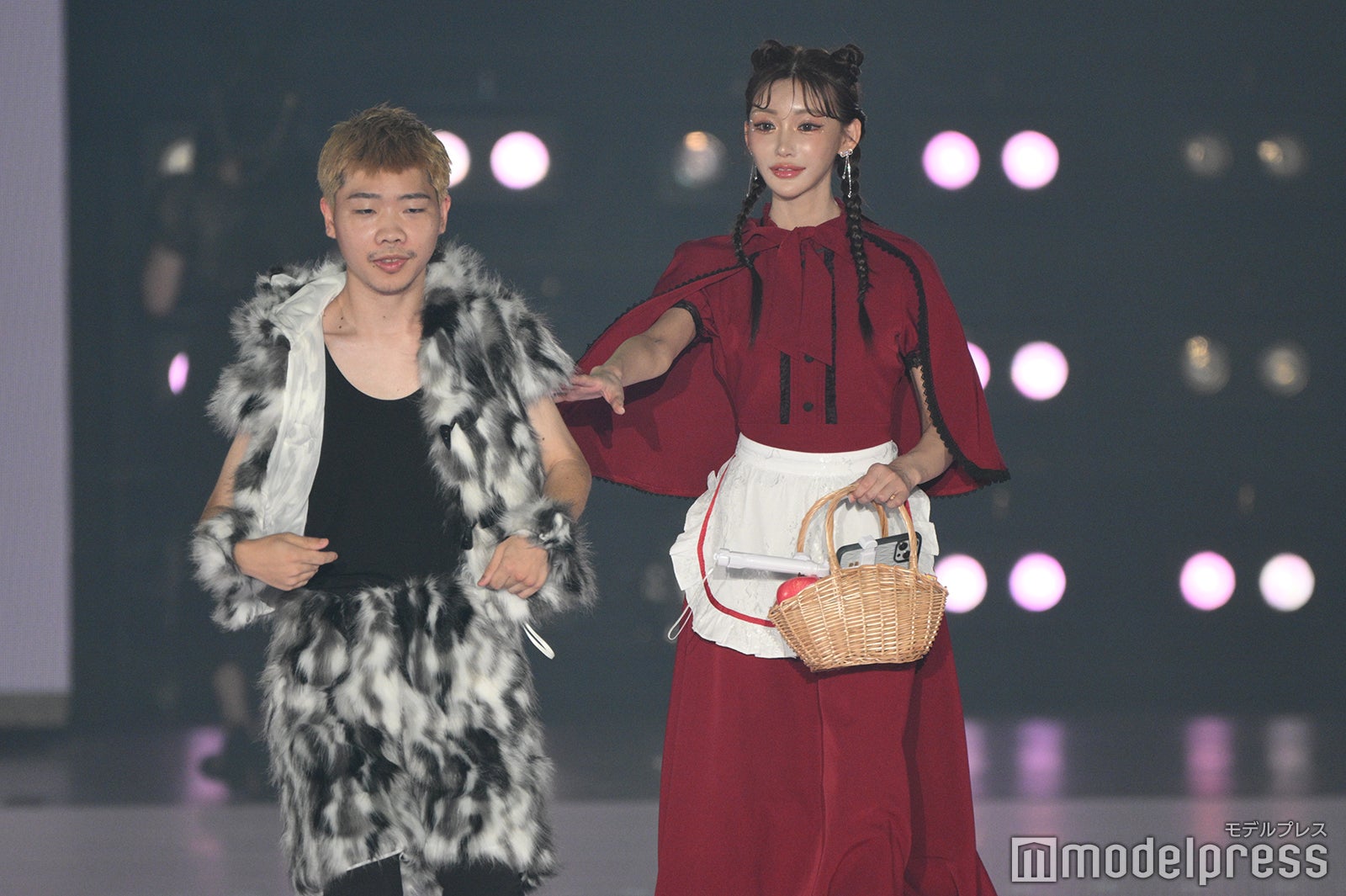 ヒロック、明日花キララ（C）モデルプレス