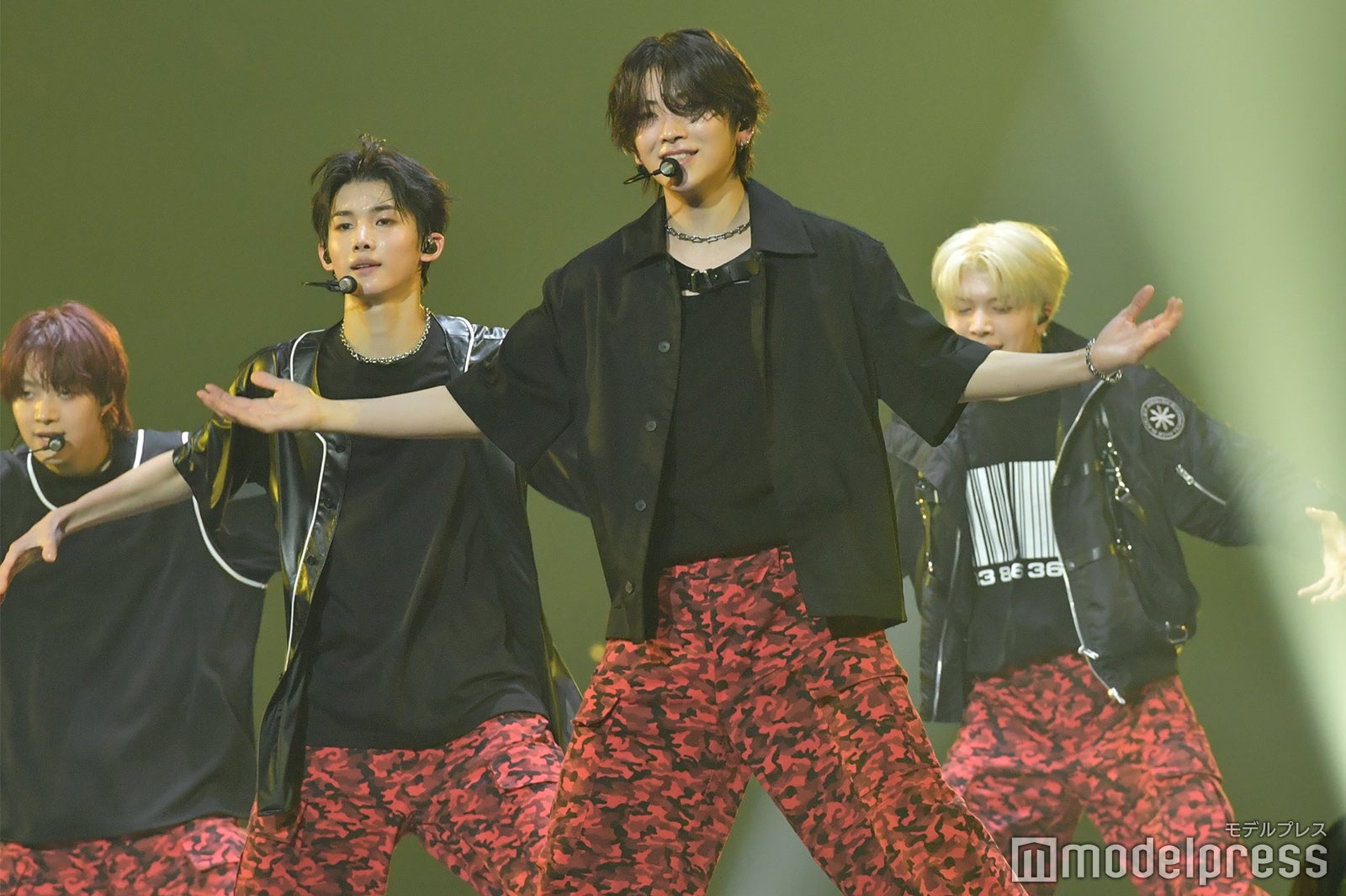 EJ、JO、YUMA、MAKI／「BEAT AX」&TEAM（C）モデルプレス