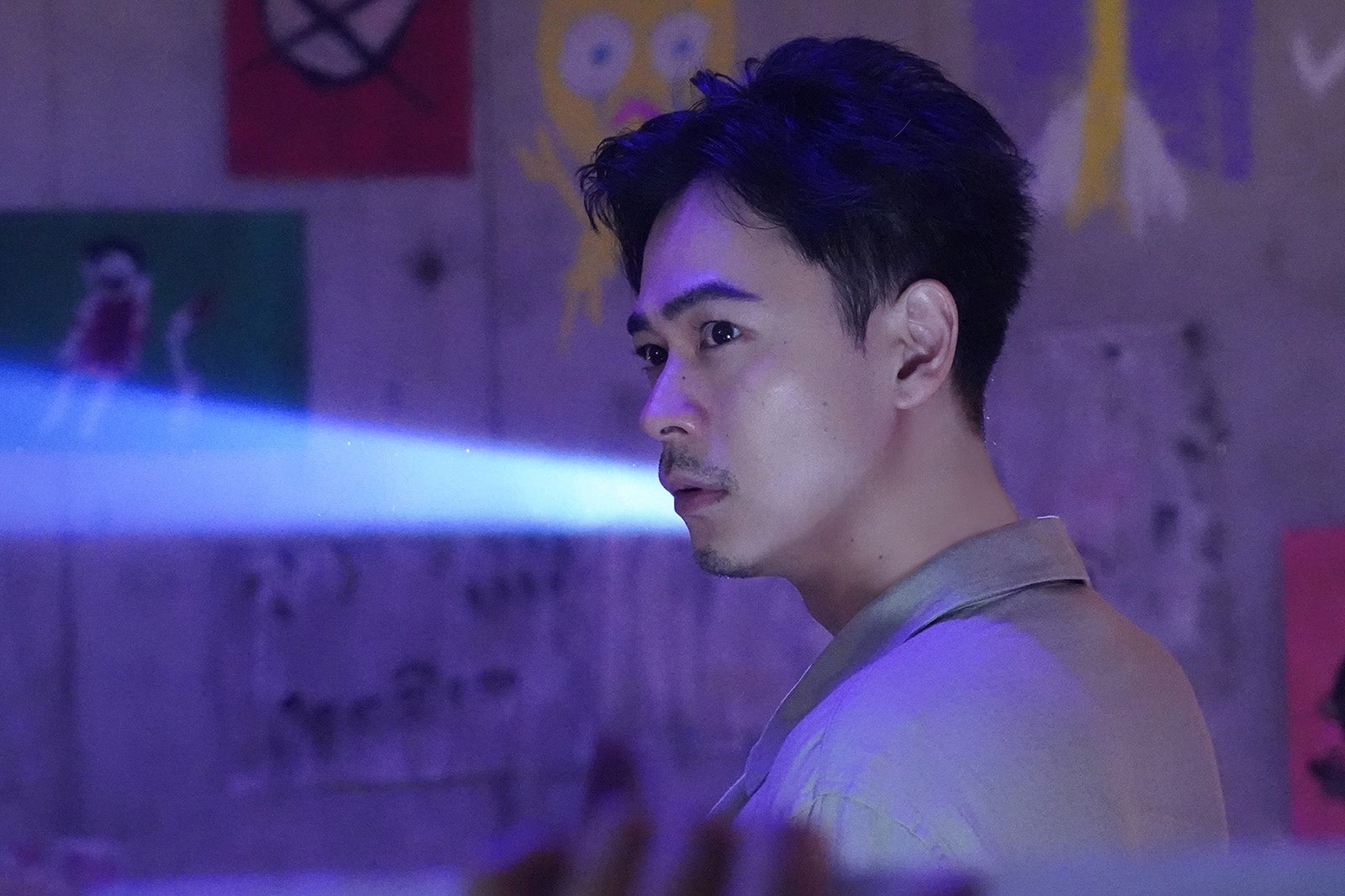 成田凌「降り積もれ孤独な死よ」第1話あらすじより（C）日本テレビ