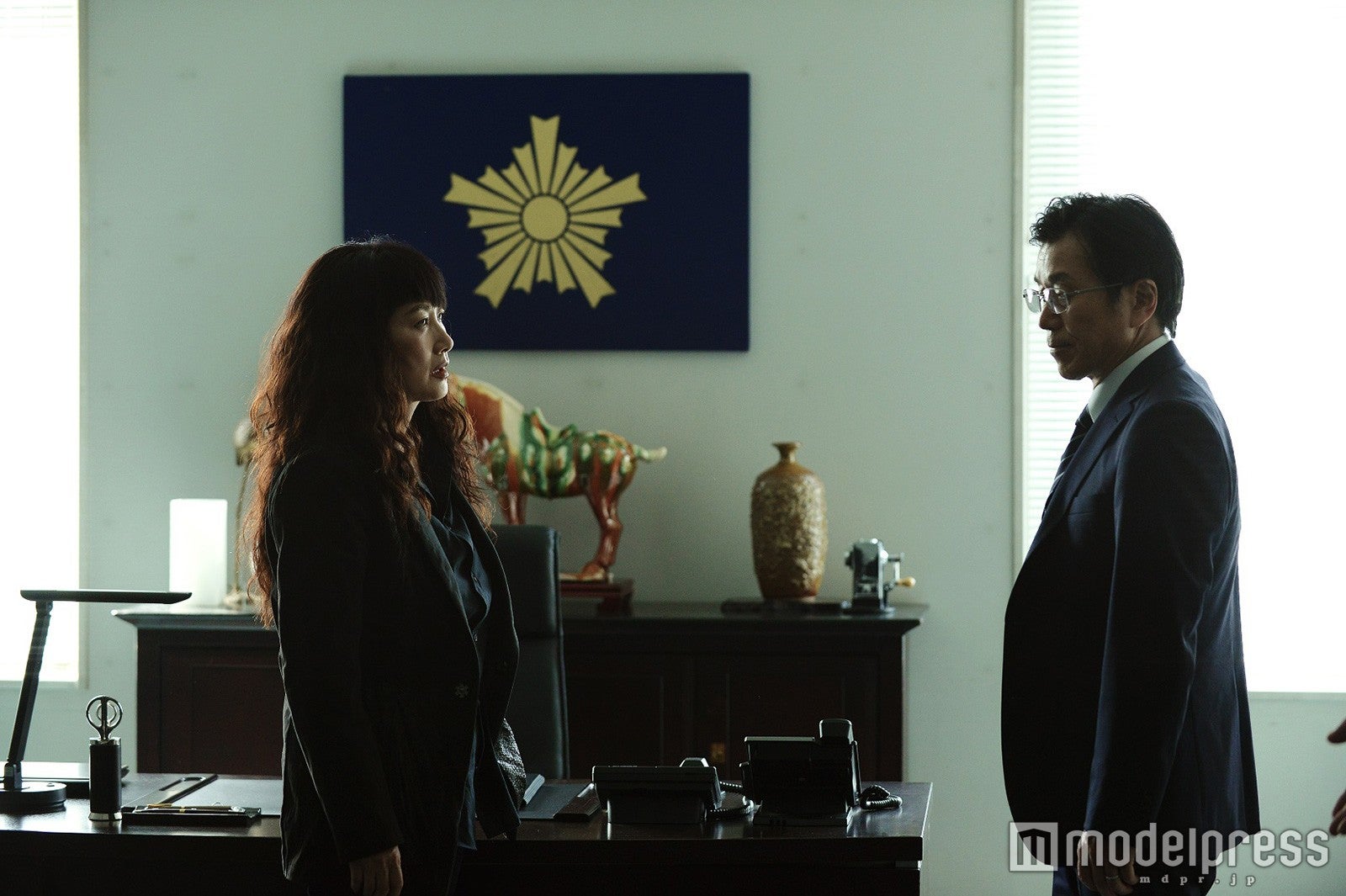 （右）平田満（C）NH Project