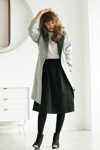 バイカラーモッサドロップショルダーガウン「STYLEST」6,580円(税別)/画像提供:STYLEST