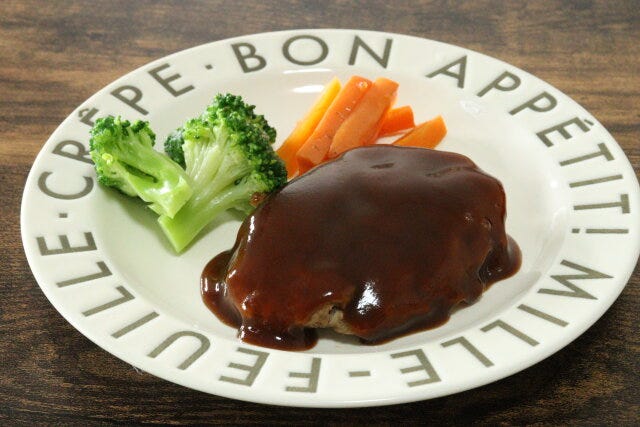 セリアのハンバーグメーカーで作ったハンバーグ