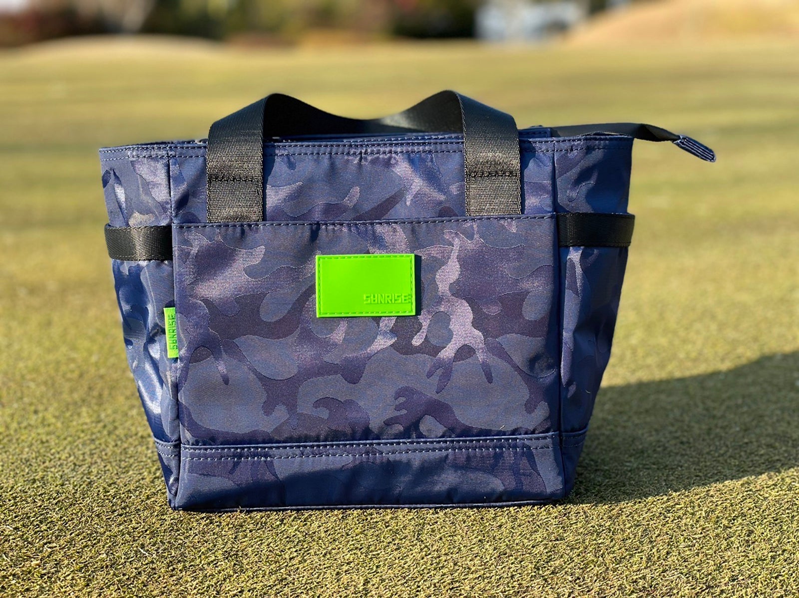 返礼品：カートバック（ネイビーモカ） （提供写真）