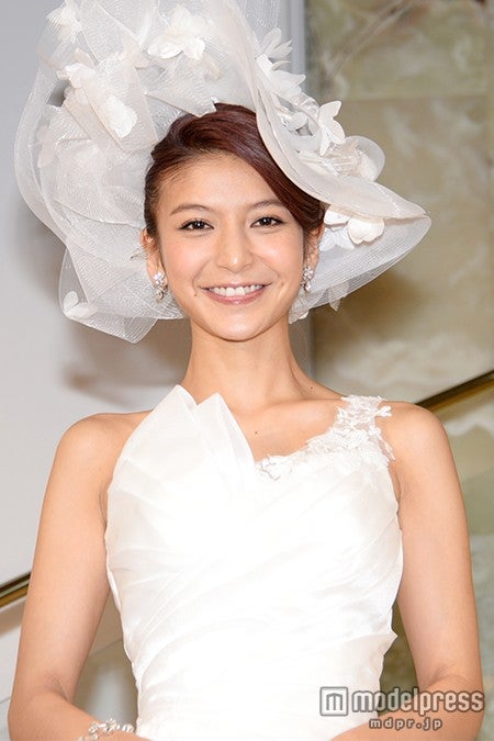 大石参月、遠距離恋愛を結婚に導く秘訣とは？「10年恋愛婚」を語る　