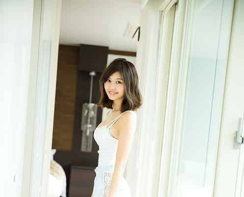 ウエスト53cm“新くびれ女王”林ゆめ、圧巻ボディラインがセクシー 普段はOLとして勤務