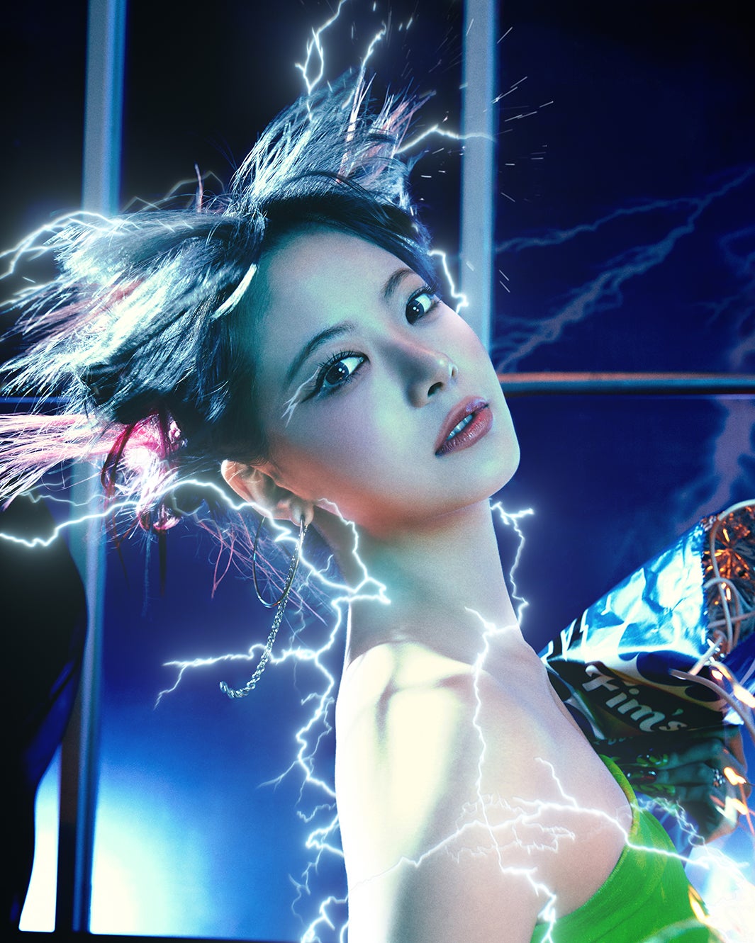 HONG EUNCHAE（P）&（C） SOURCE MUSIC