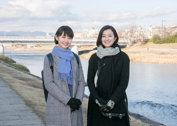 波瑠、鈴木京香 (画像提供:テレビ朝日)