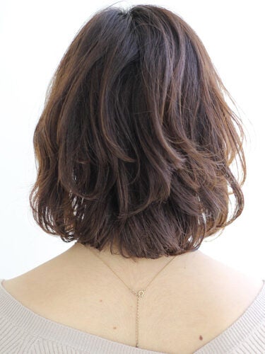 後ろ姿もおしゃれにキマるボブヘア15選 大人女性に似合うスタイルをご紹介 モデルプレス