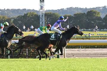 【サウジアラビアRC】3番人気アゴルディーノ重賞初制覇で横山和ガッツポーズ「田村先生にお世話になっていたので、スタッフと馬と一緒に勝てたのがうれしくて」 天国の指揮官に白星届けた