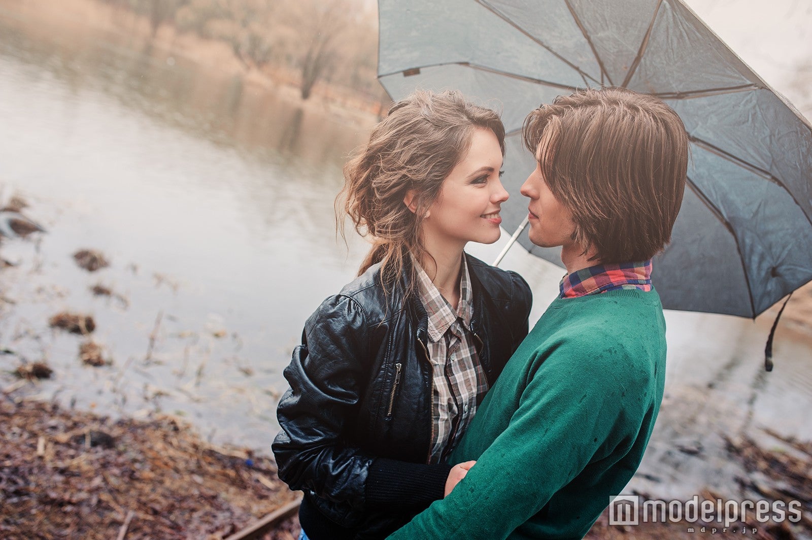 抱きしめられる幸せを噛みしめて（photo by mashiki／Fotolia） 