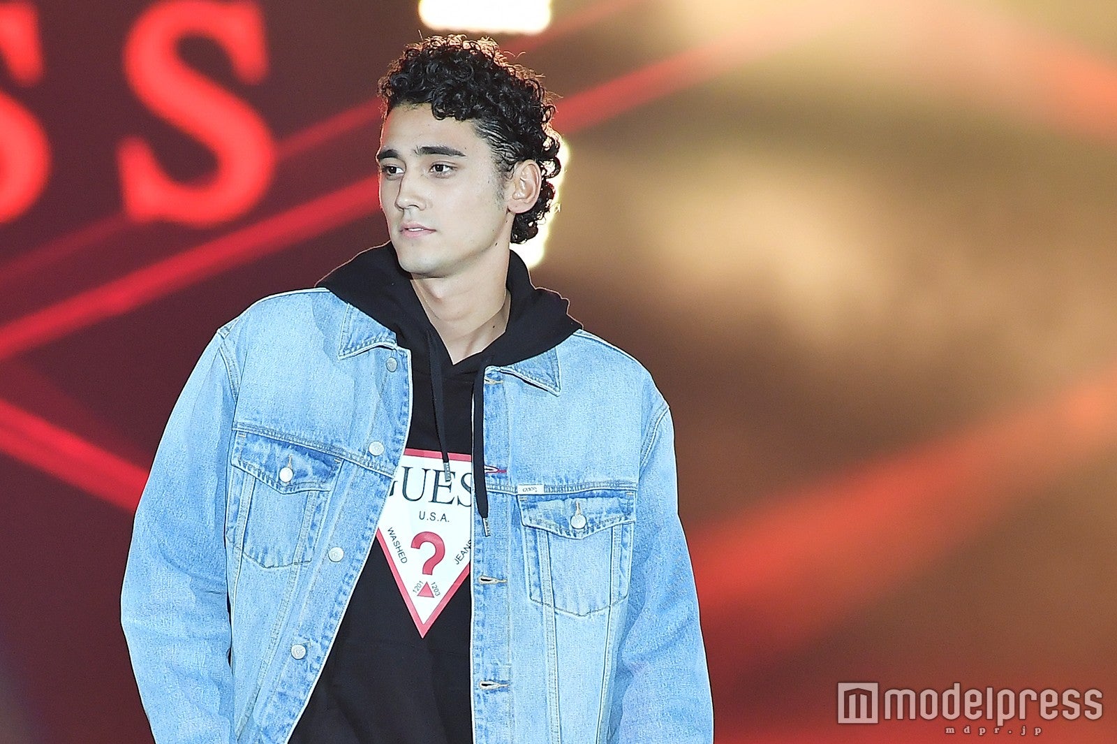 「テラハ」ハワイ編、澁澤侑哉、ガルアワ初ランウェイに歓声＜GirlsAward 2017 A／W＞