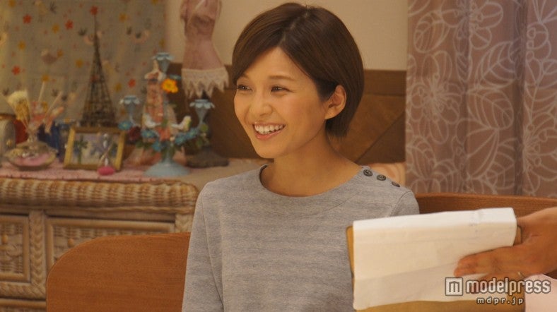 AAA宇野実彩子／新CM「あったかほっこりシリーズ『ほめ合う二人』篇」メイキングショット