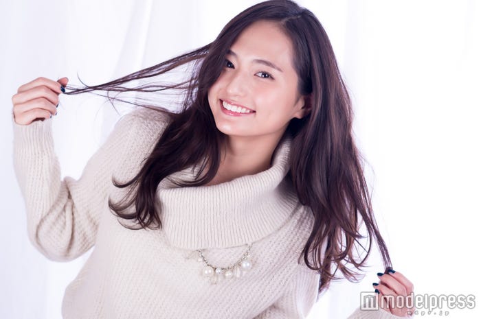 山賀琴子(C)モデルプレス