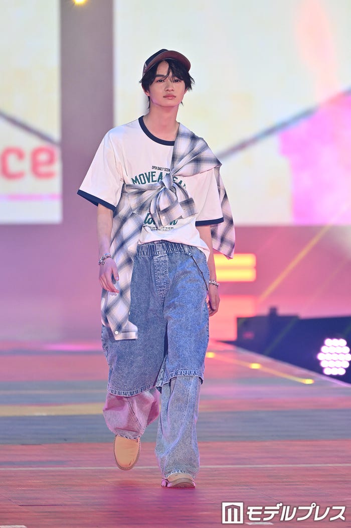 越山敬達(C)モデルプレス