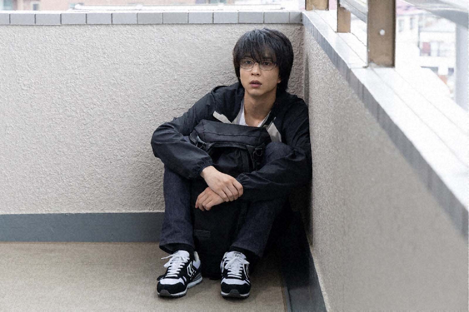 鈴木仁「さらば、佳き日」第4話より（C）「さらば、佳き日」製作委員会