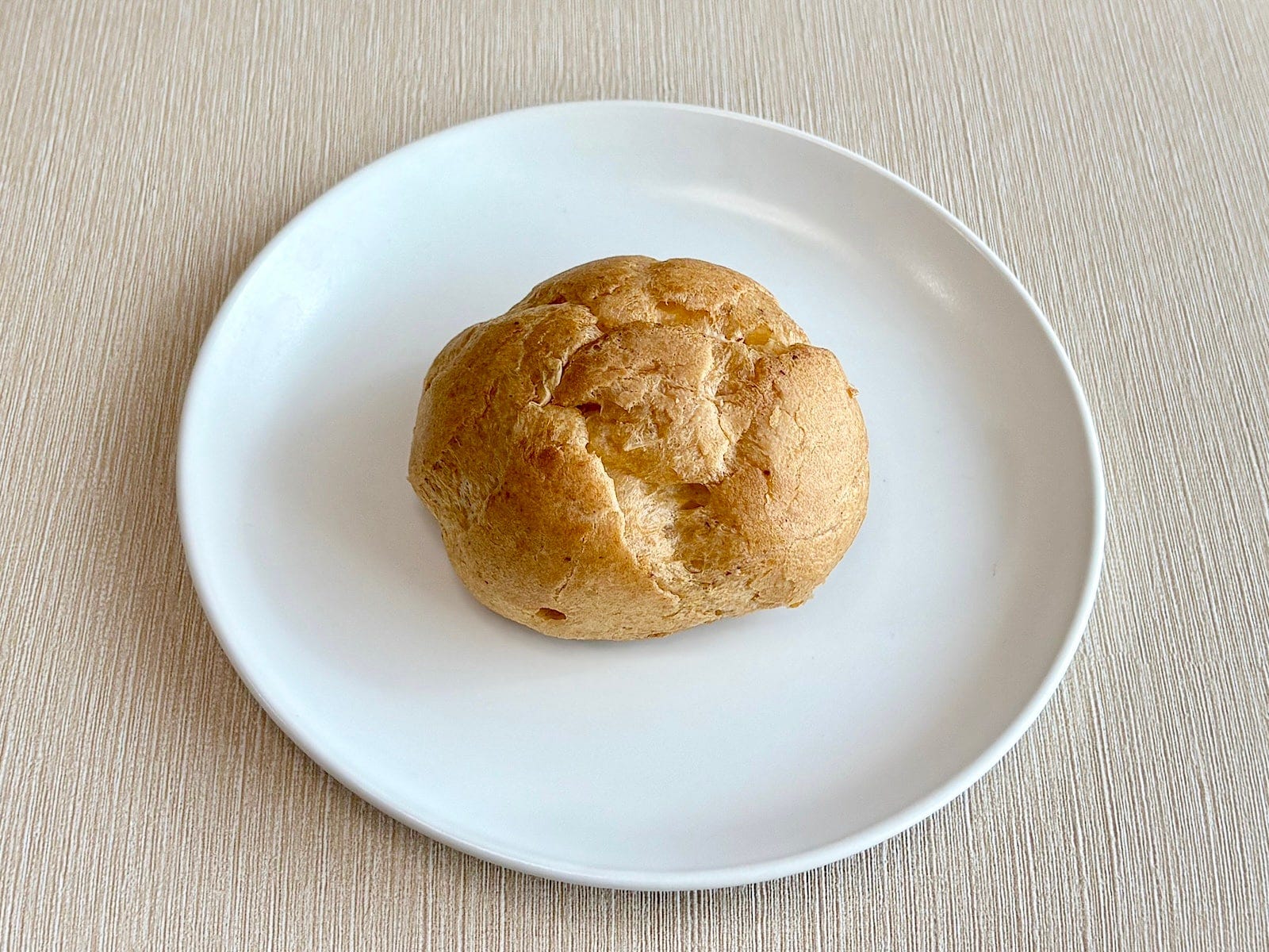 「ダブルシュークリーム」129円(税込)