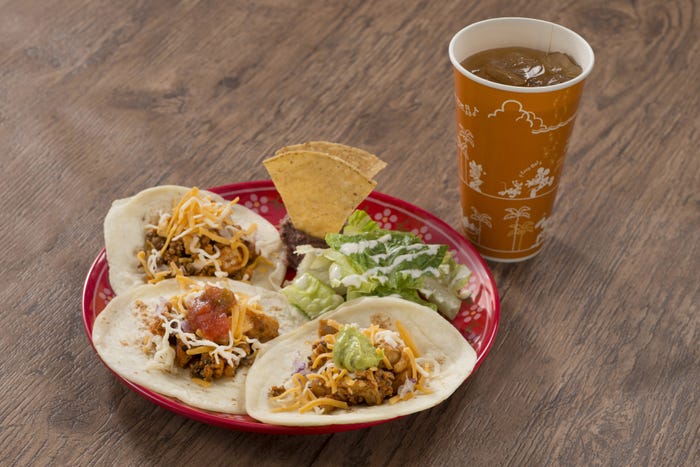 スパイシーミートのタコス セット¥1180、単品¥970(C)Disney