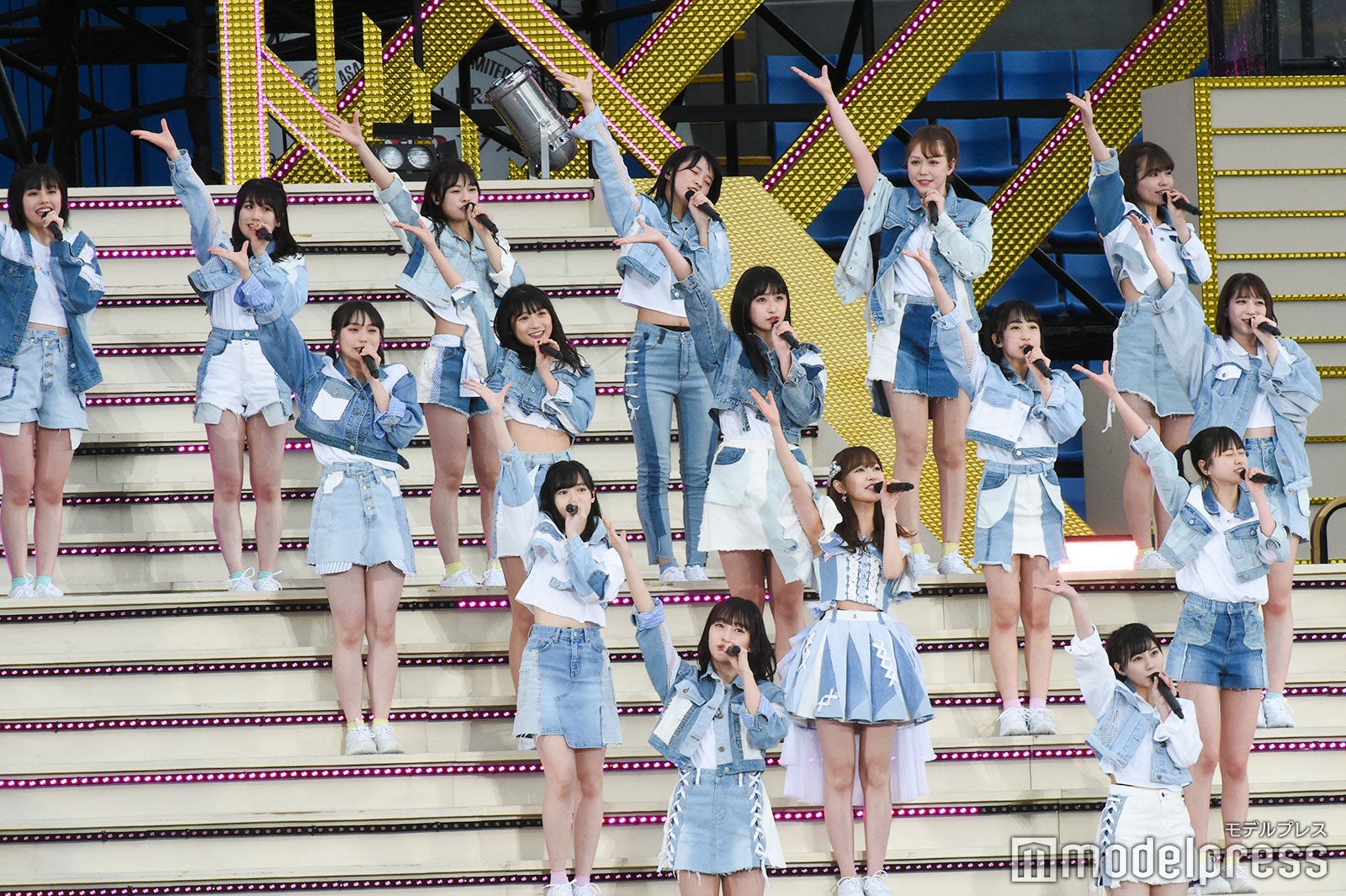 HKT48「AKB48グループ春のLIVEフェスin横浜スタジアム」（C）モデルプレス